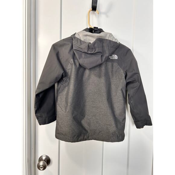The North Face Boys Hooded Dryvent Two Tone Parka Rain Jacket Black Gray Size XS - Picture 5 of 12